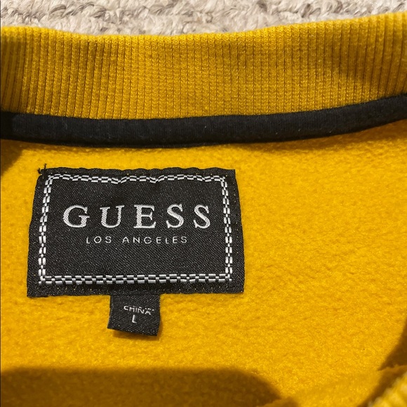 Guess crew neck - Picture 3 of 3